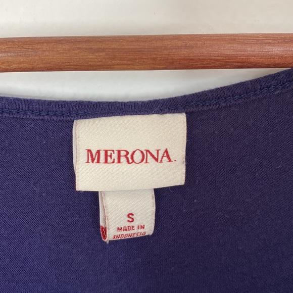 Navy Cap Sleeve Tee with Ruffled Bust Size: Small - Picture 4 of 4